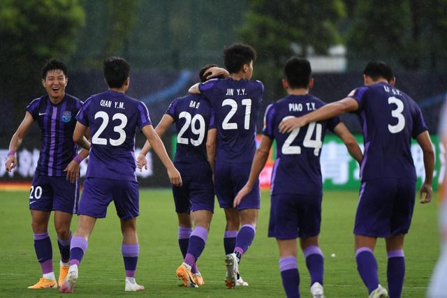 WTA最新世界排名：郑钦文上升12位排名第123 王欣瑜第39